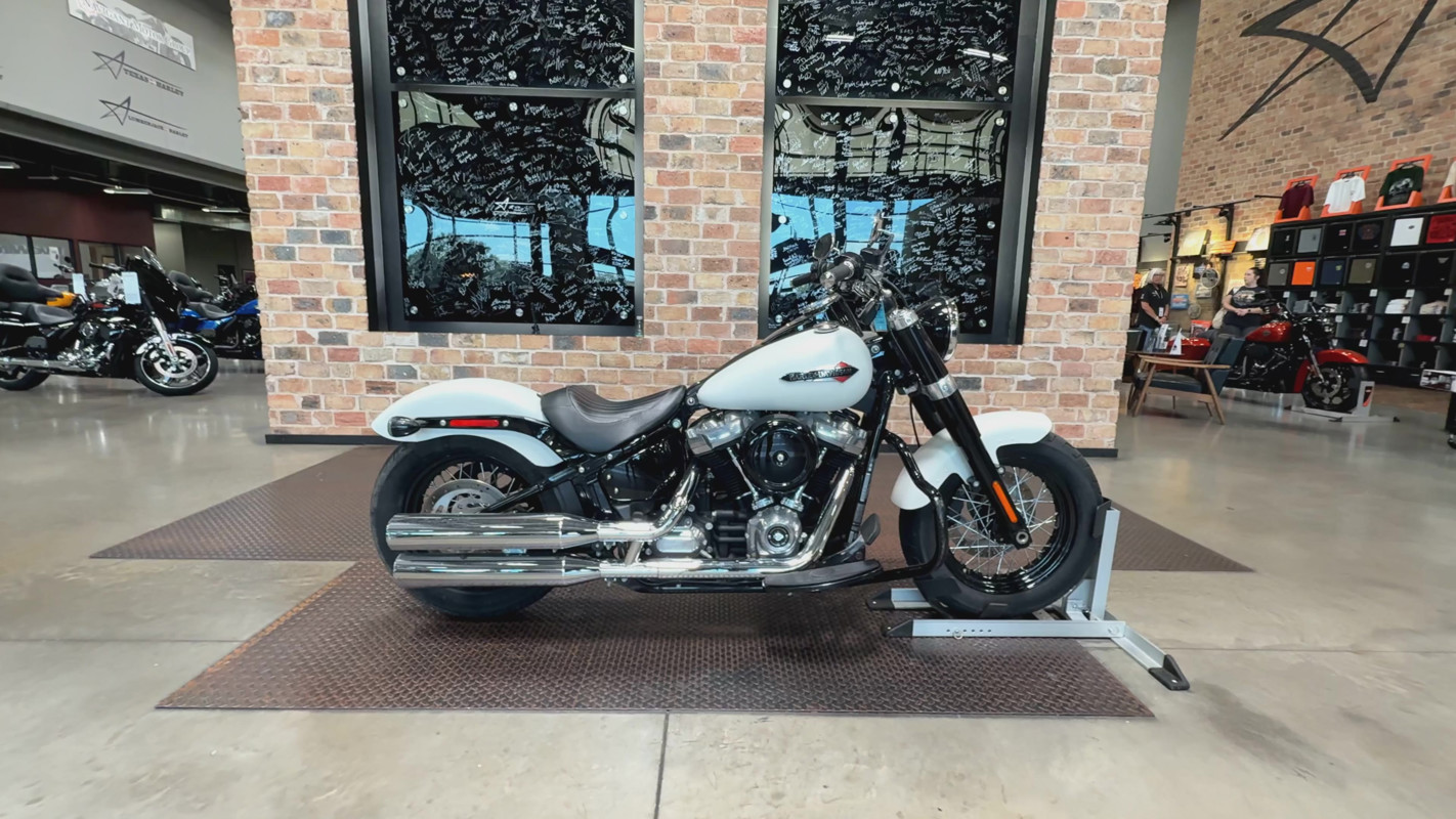 Softail® Slim®