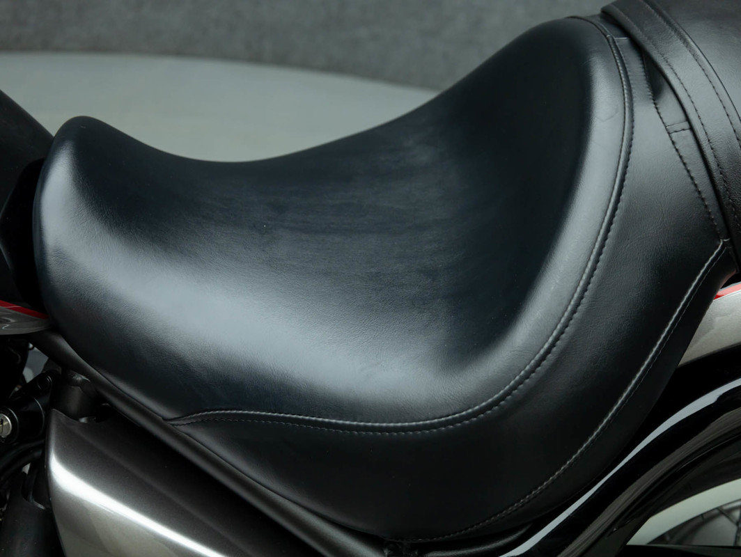 Vulcan® 900 Classic