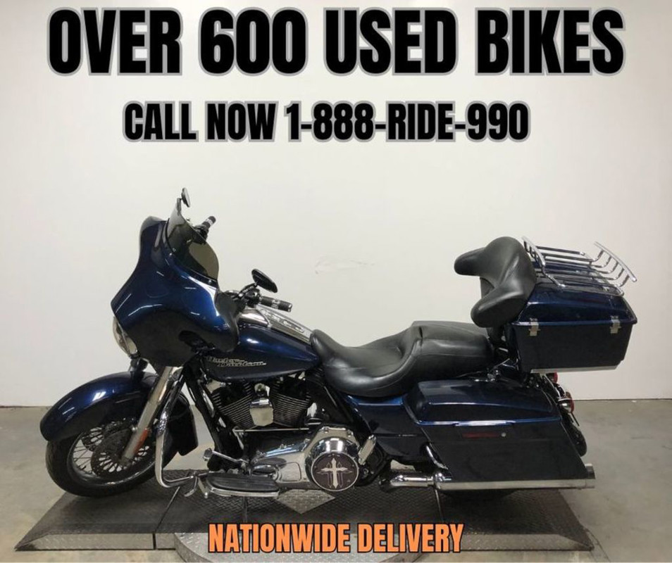 Street Glide®