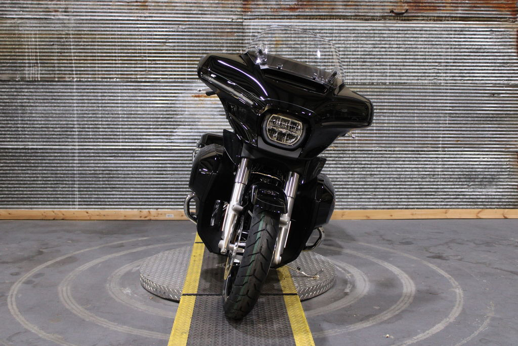 Street Glide® Ultra