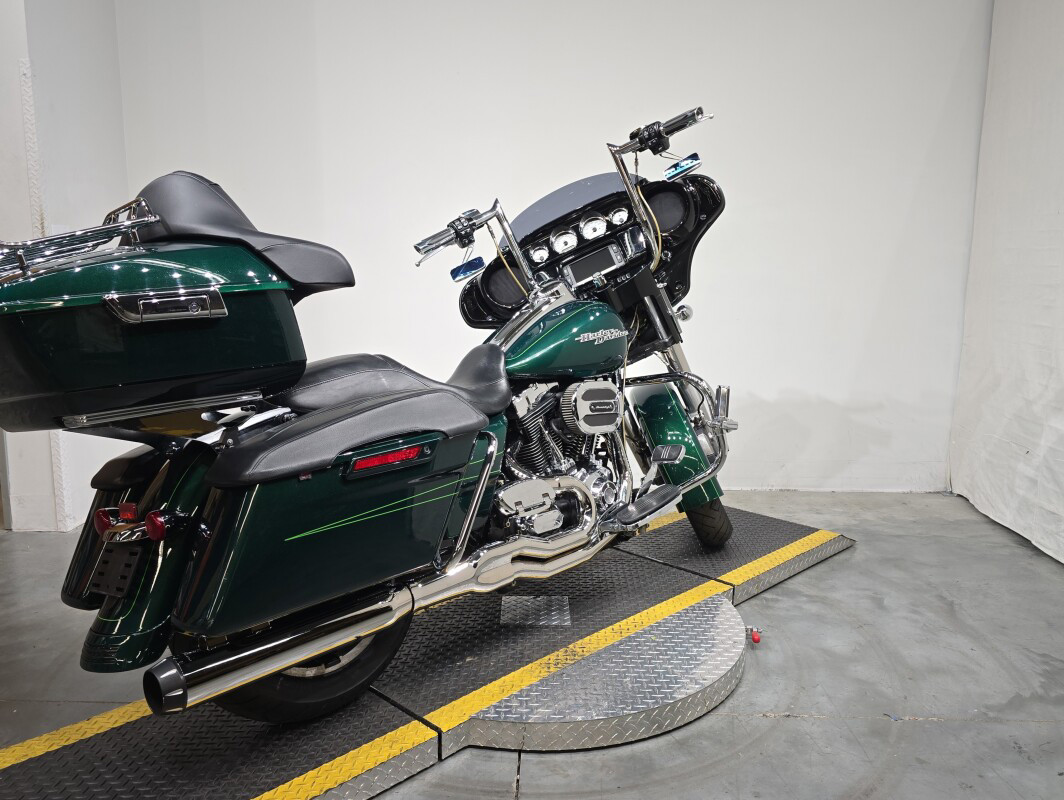 Street Glide® Special