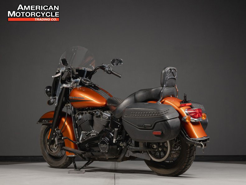 Softail® Heritage Classic 114