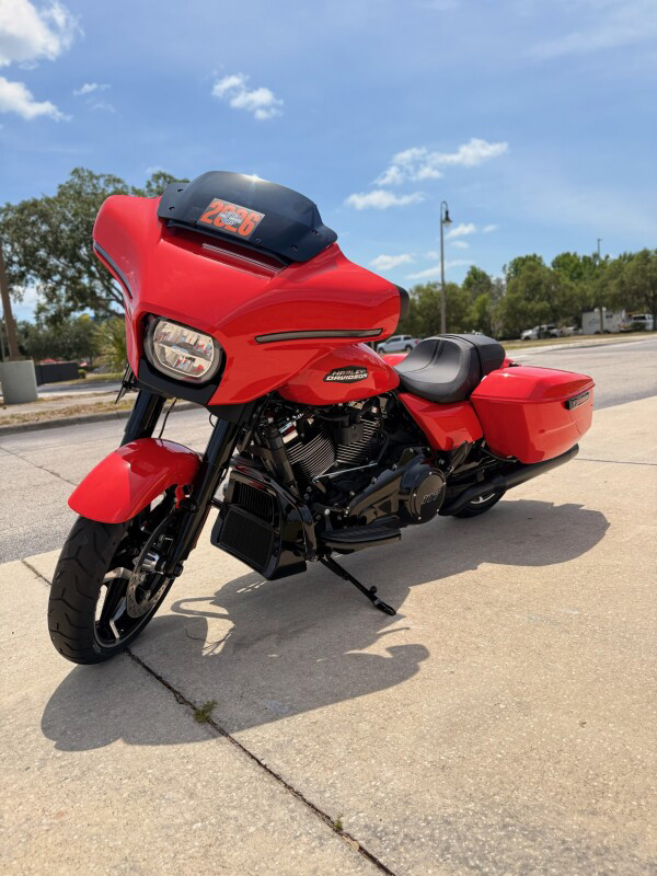Street Glide®