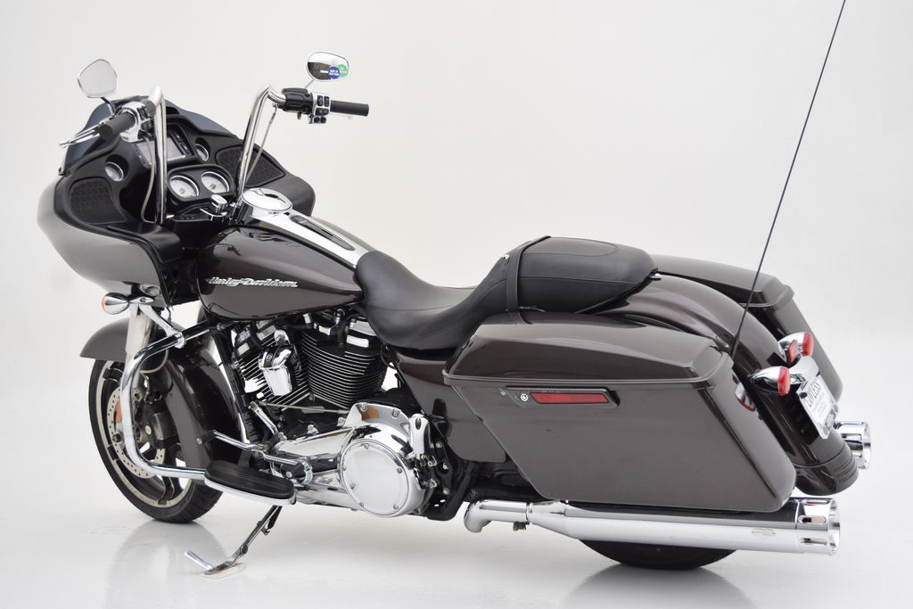 Road Glide®