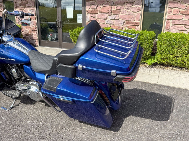Road Glide® Custom