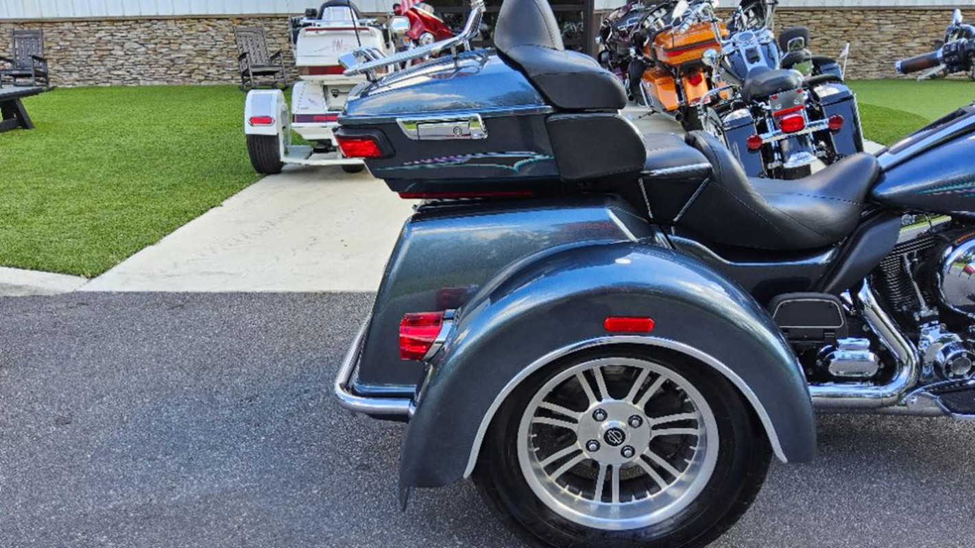 Tri Glide® Ultra Classic®