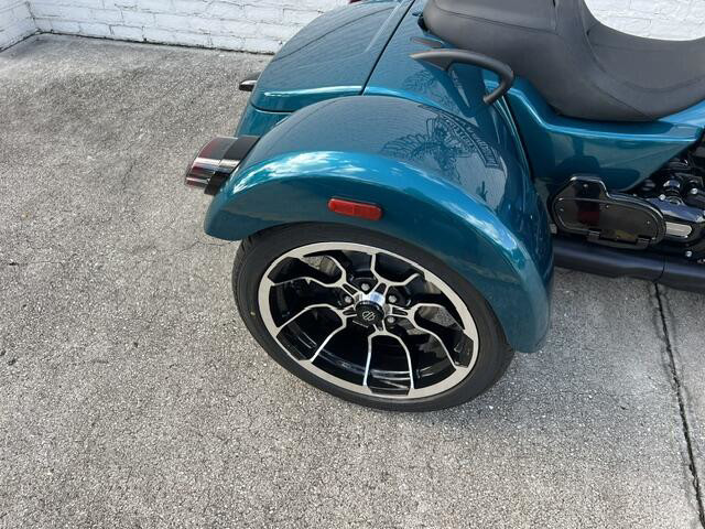 Road Glide® 3