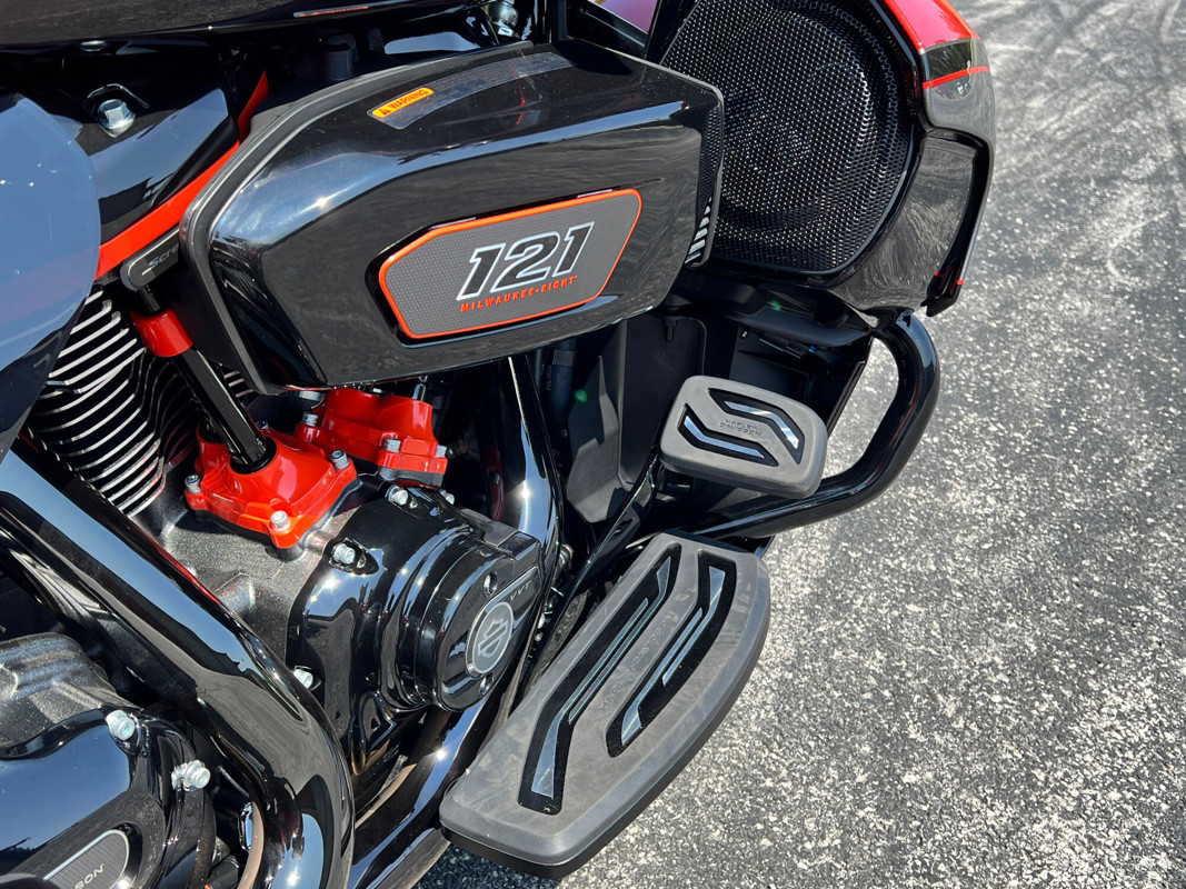 CVO® Street Glide® 3 Limited