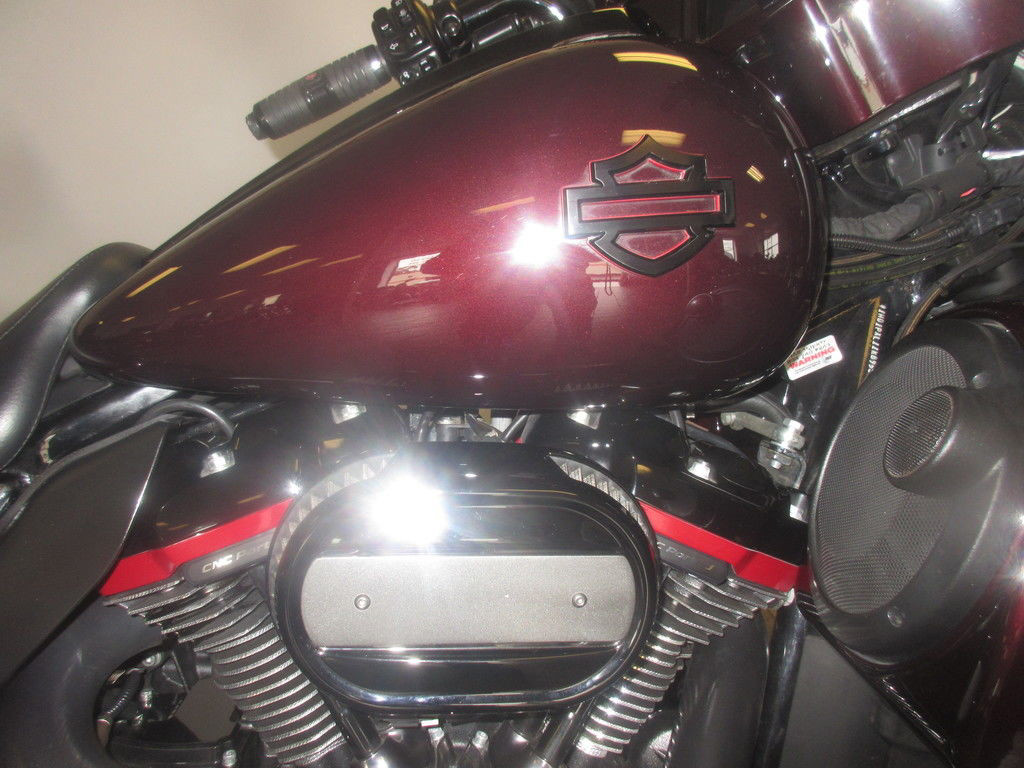 CVO® Street Glide®