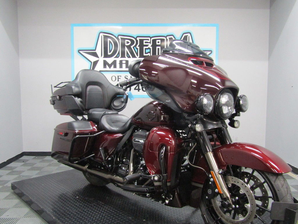 CVO® Street Glide®