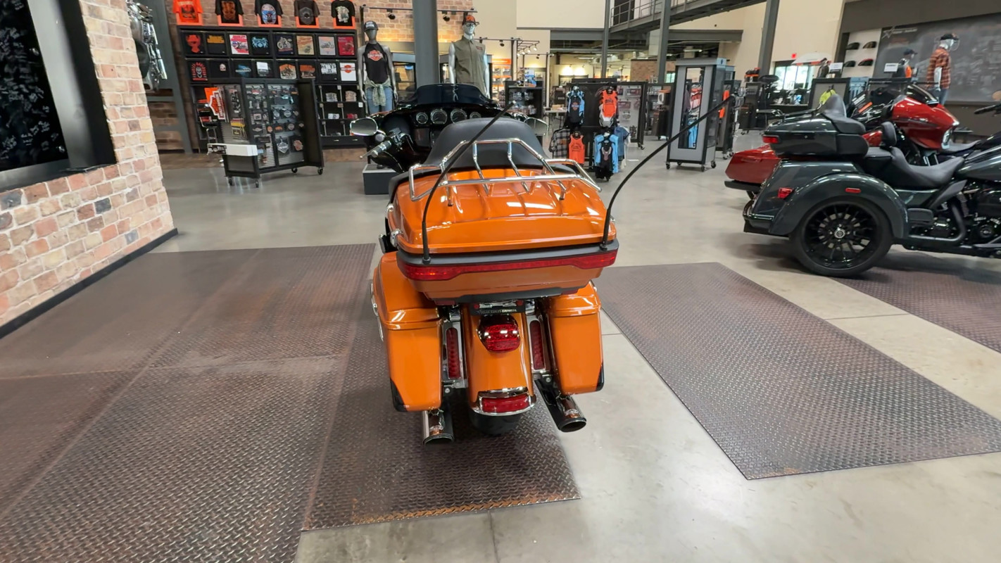 Electra Glide® Ultra Limited® Low