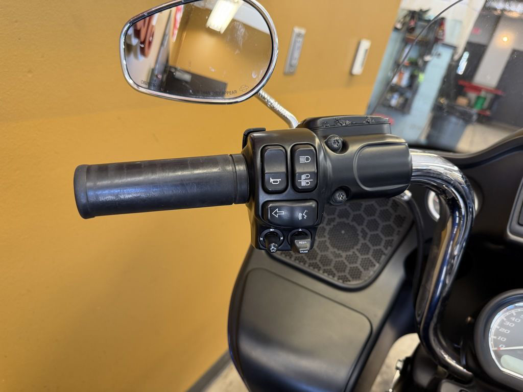 Road Glide® Ultra