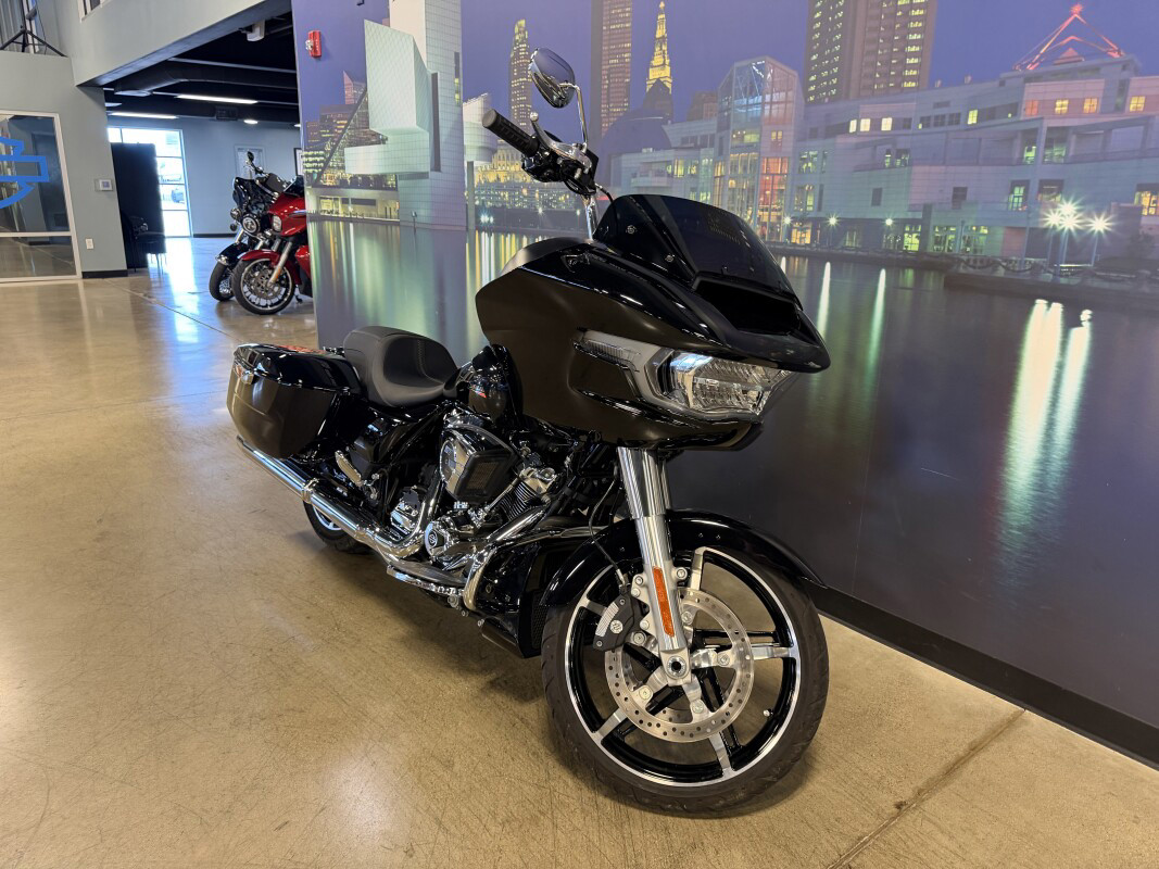 Road Glide®