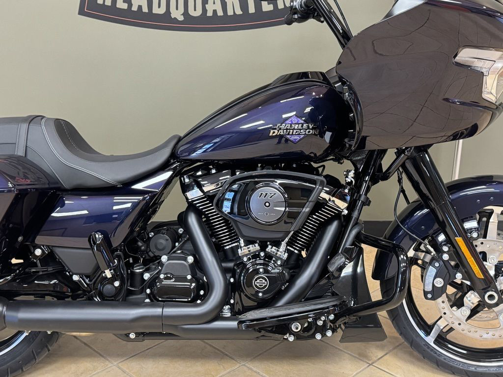 Road Glide®