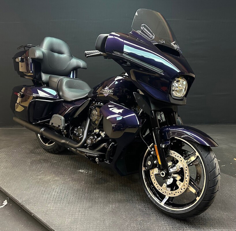 Street Glide® Ultra