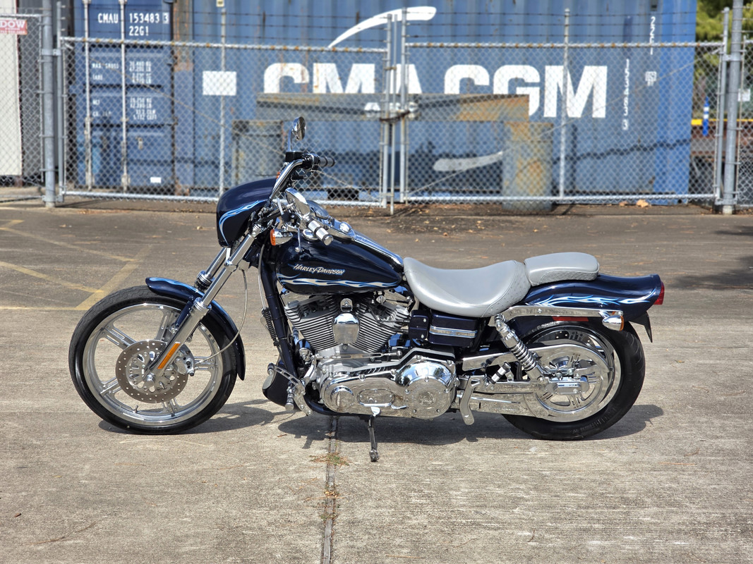 Dyna® Wide Glide® 3