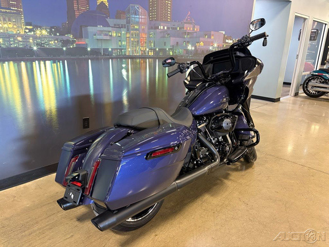Road Glide®
