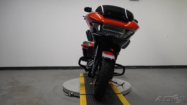 CVO® Road Glide®