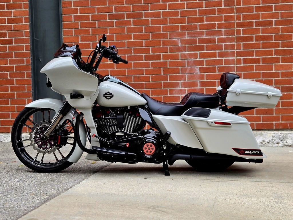 CVO® Road Glide®