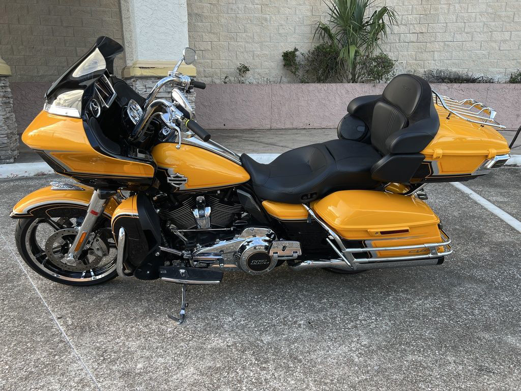 CVO® Road Glide® Limited