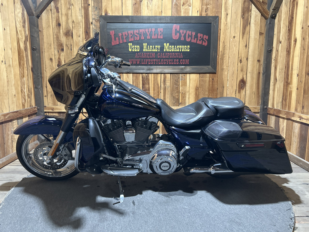 CVO® Street Glide®