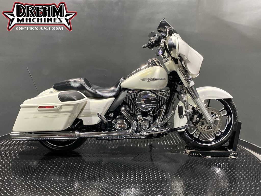 Street Glide® Special