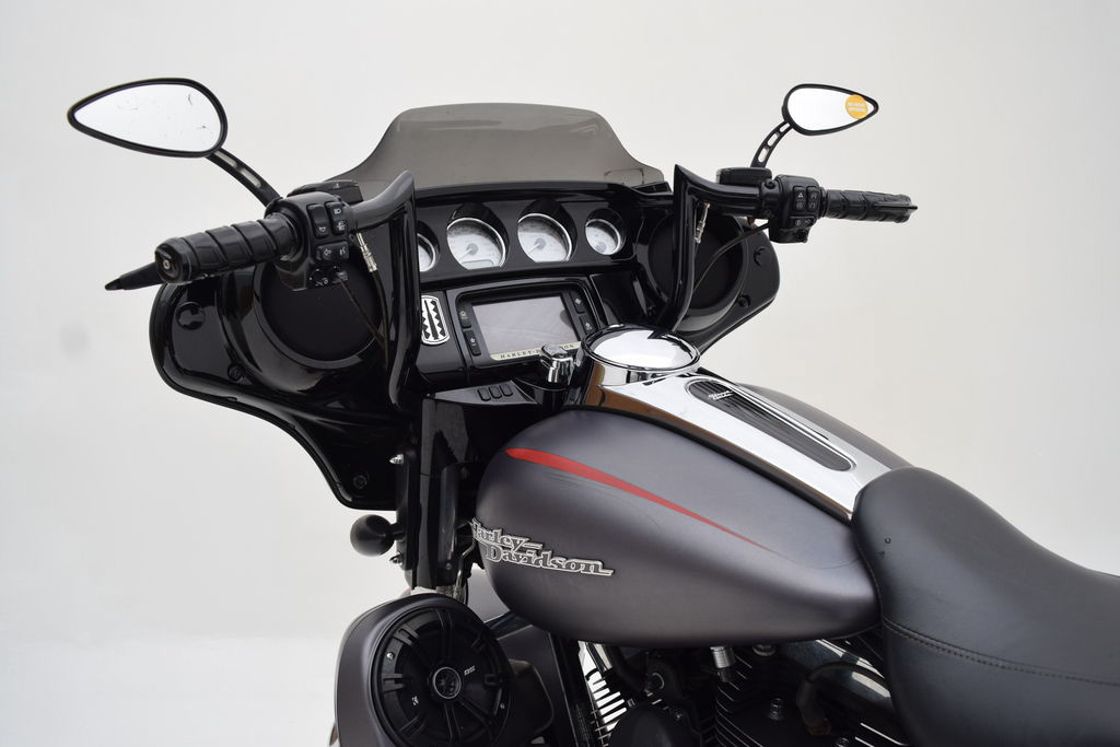 Street Glide® Special
