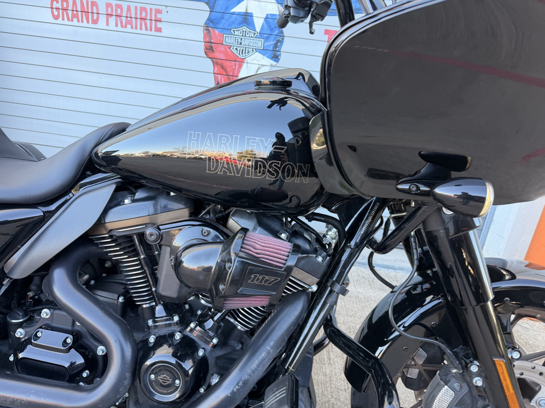 Road Glide® ST