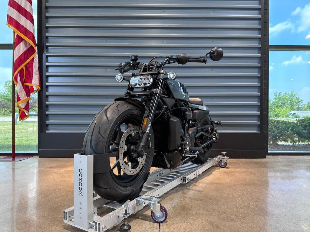 Sportster® S