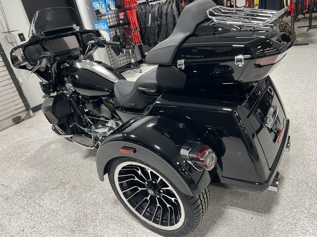 Street Glide® 3 Limited