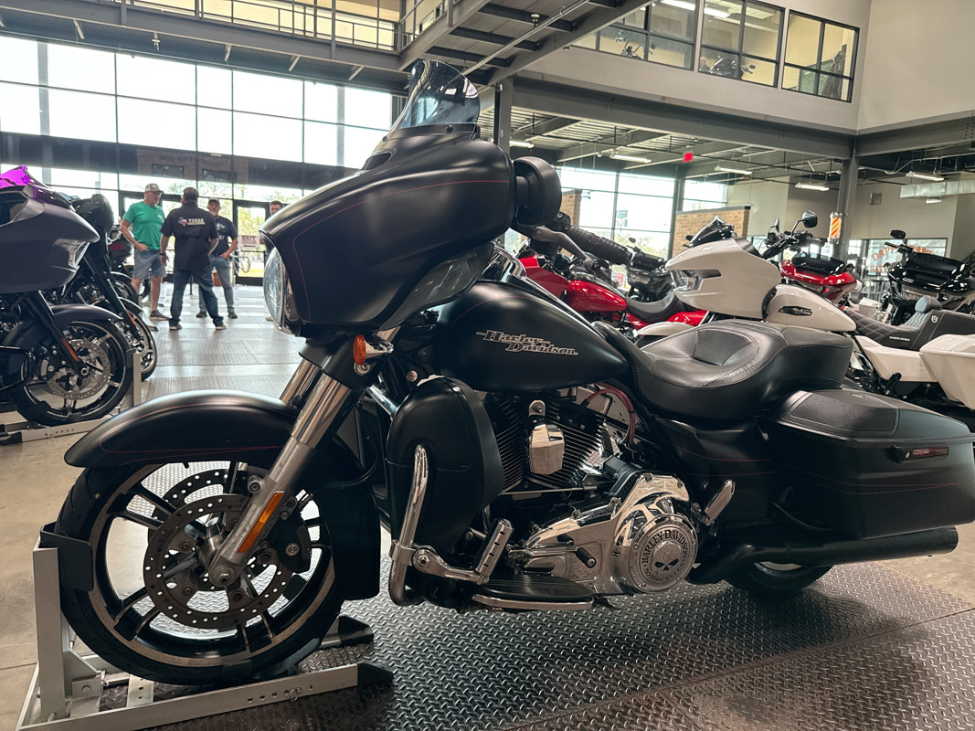 Street Glide® Special