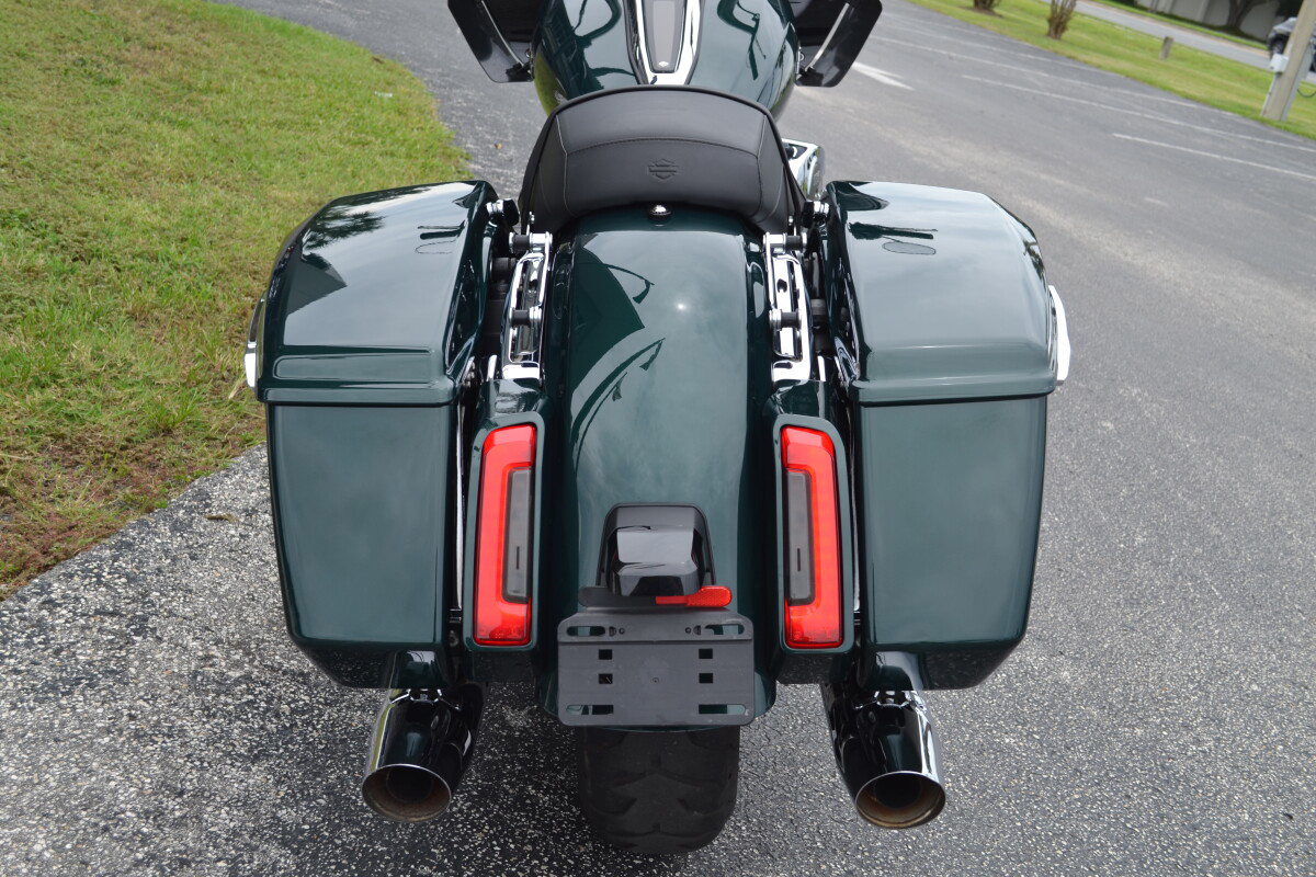 Road Glide®