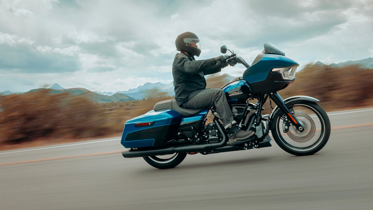 Road Glide®