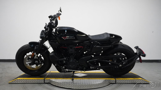 Sportster® S