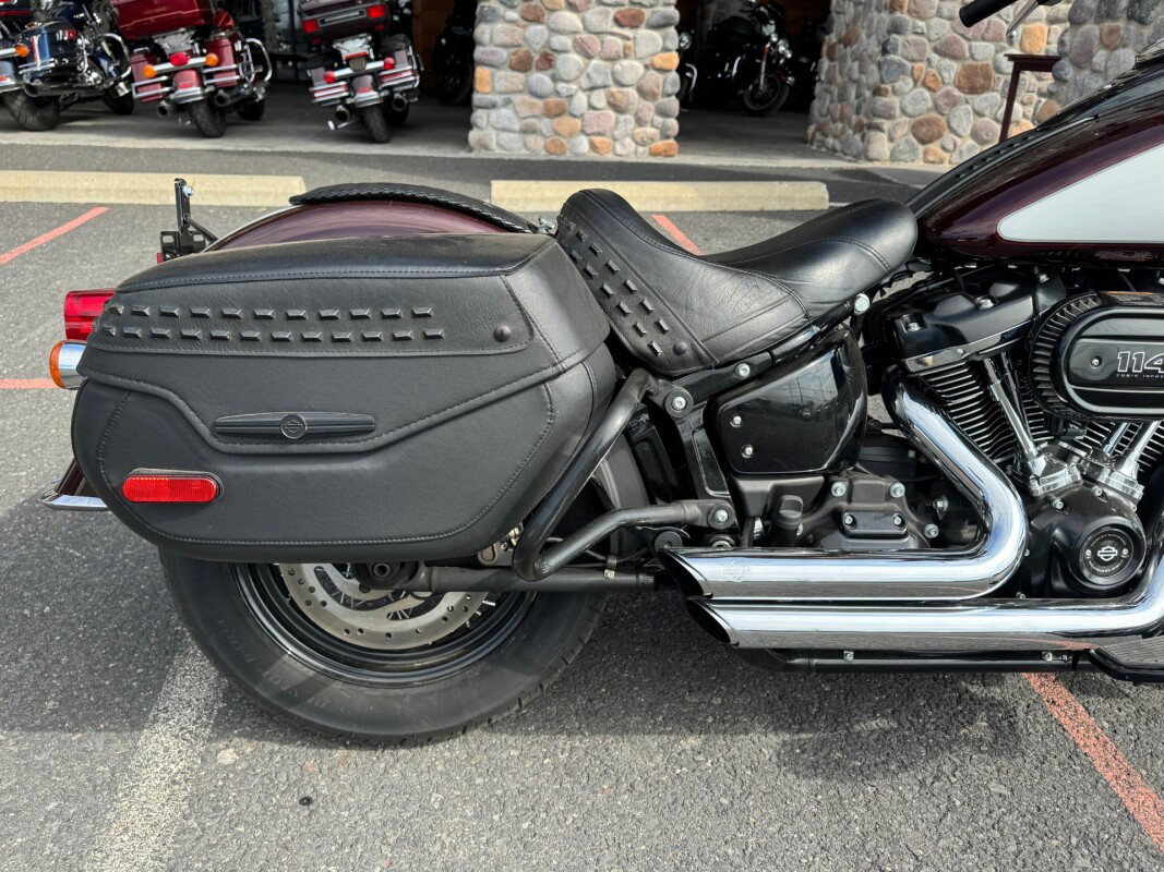 Heritage Classic 114