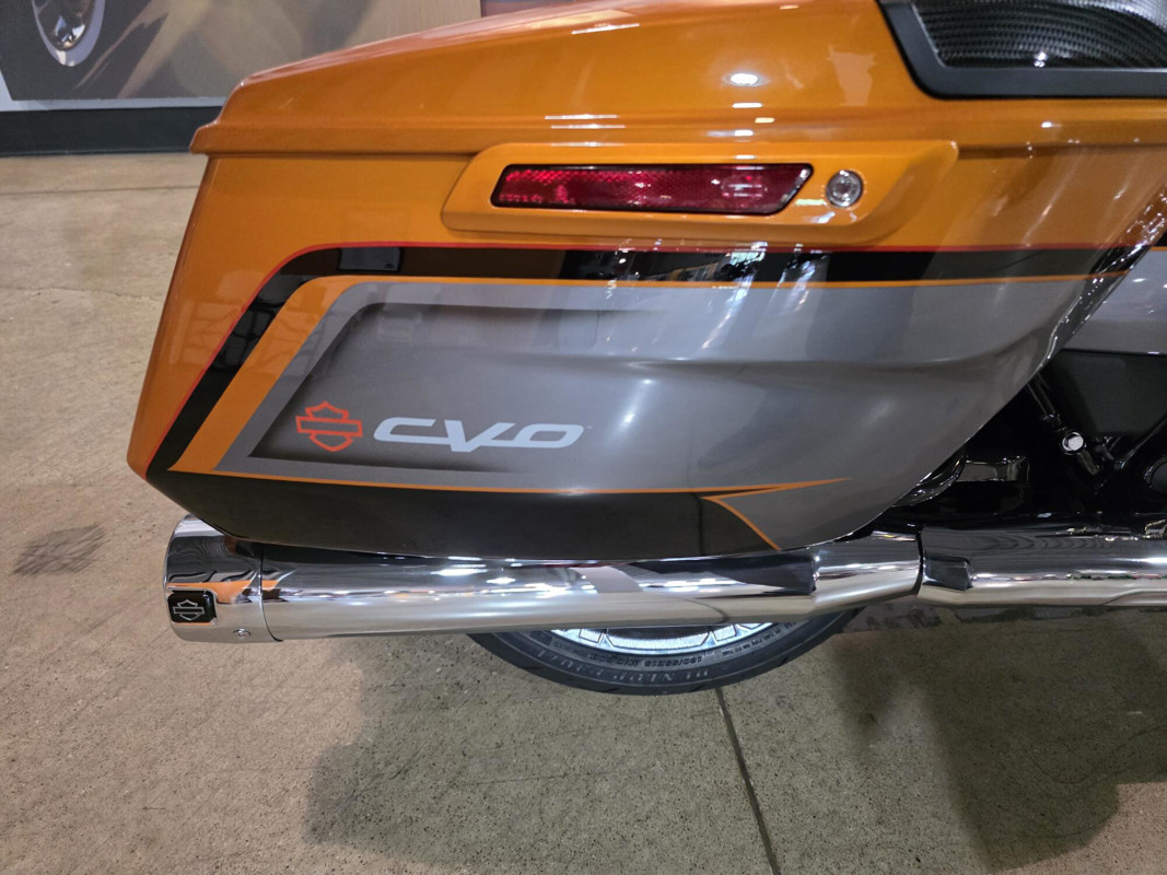 CVO® Street Glide®