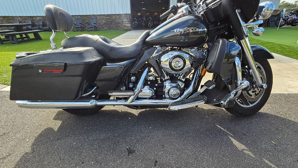 Street Glide®