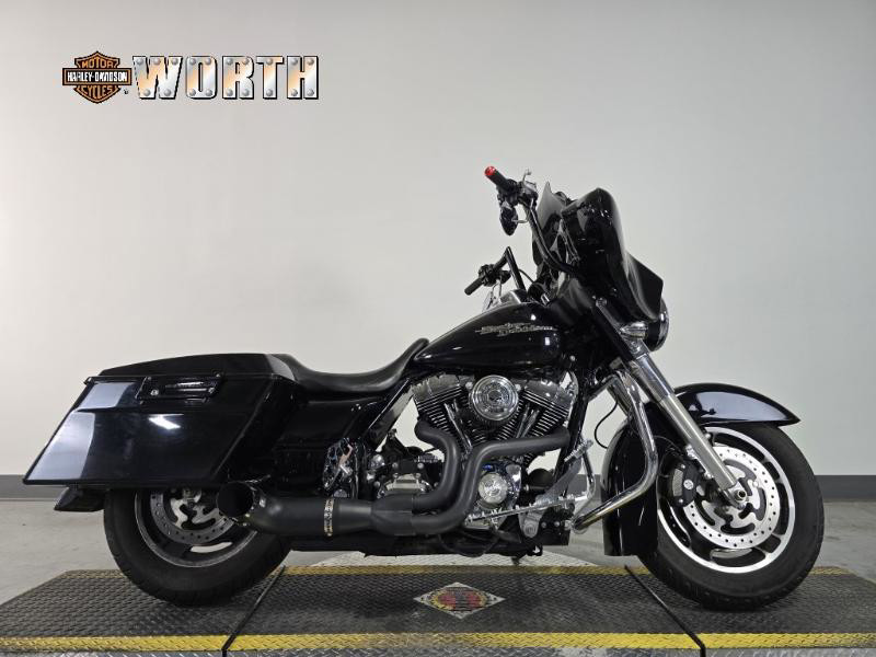 Street Glide®