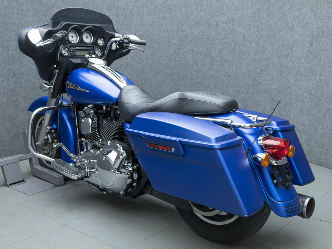 Street Glide®