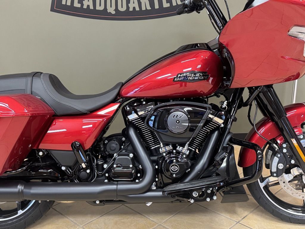 Road Glide®