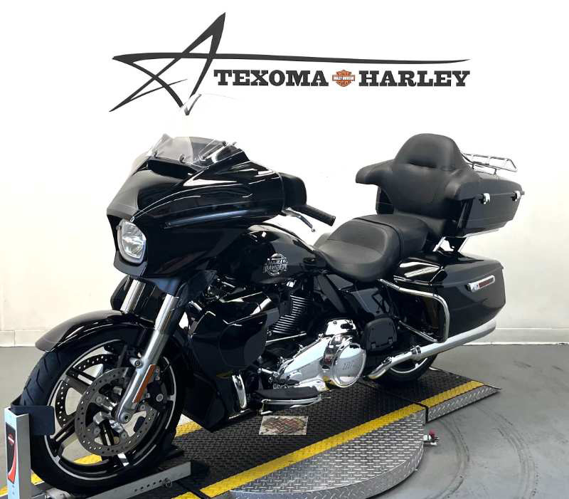 Street Glide® Ultra