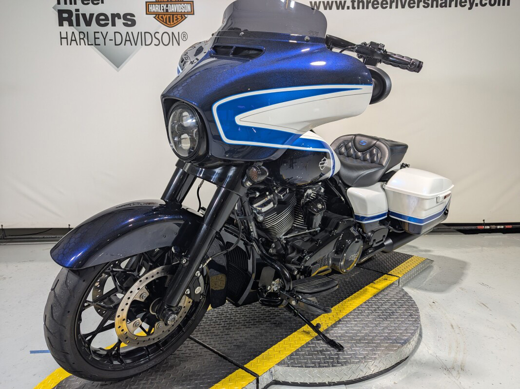 Street Glide® Special