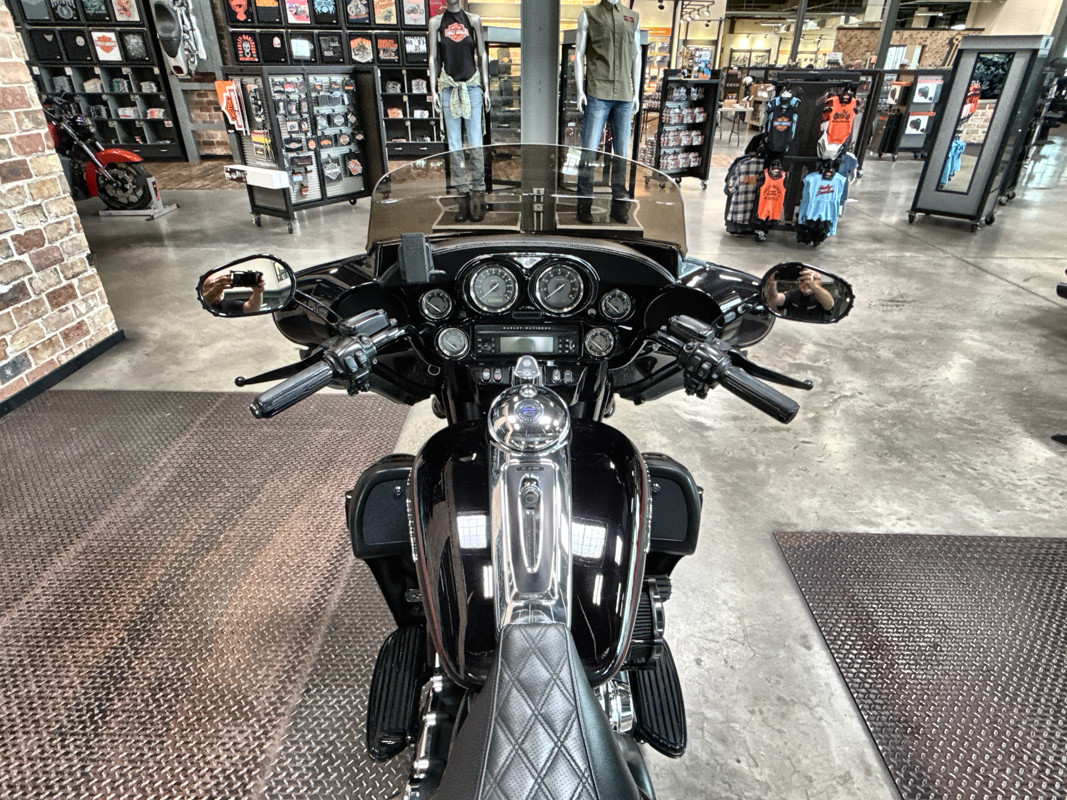 CVO® Ultra Classic® Electra Glide® 