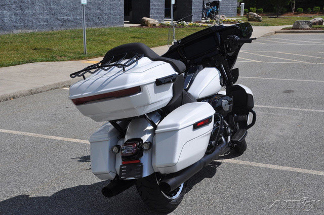 Street Glide® Limited