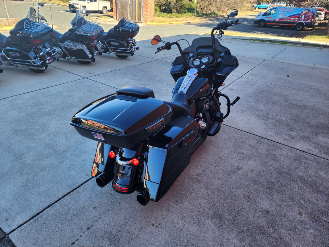 Road Glide® Custom
