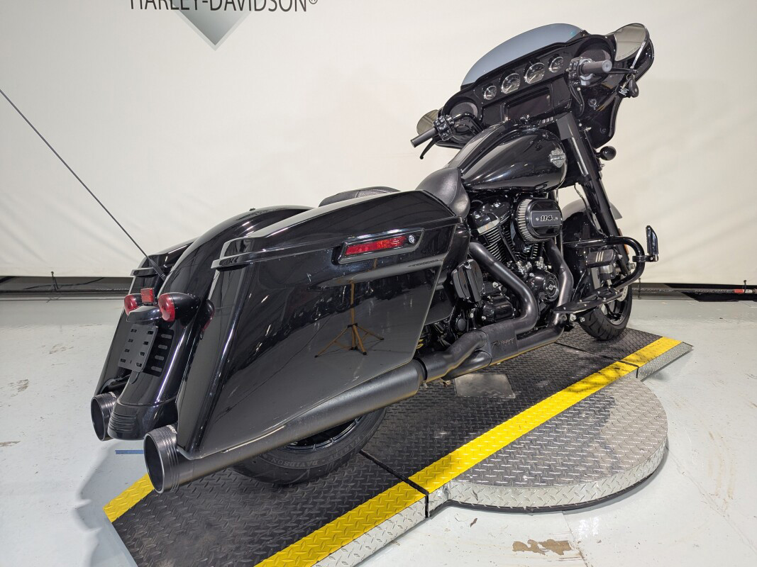 Street Glide® Special