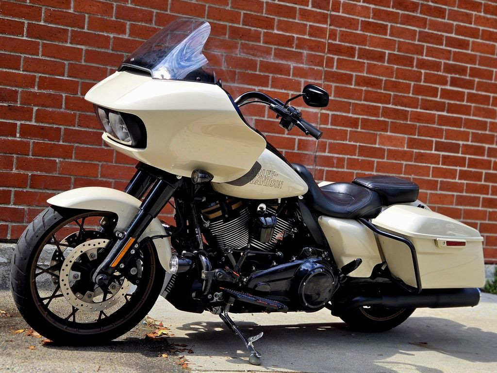 Road Glide® ST