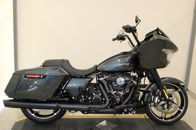 Road Glide®