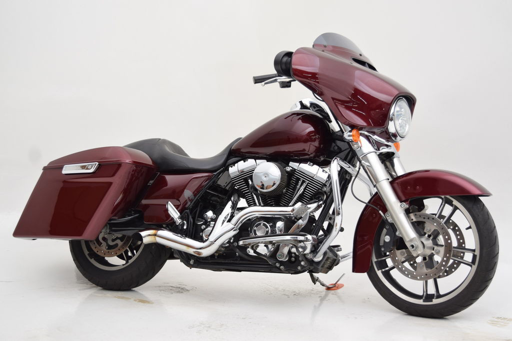 Street Glide®