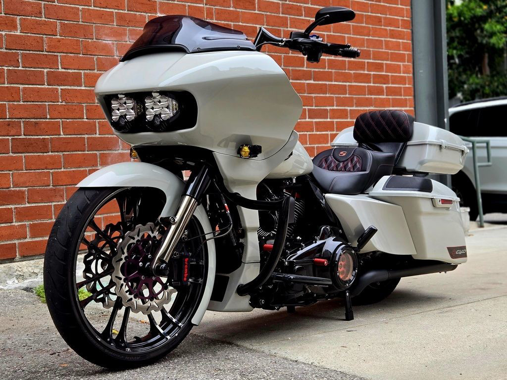 CVO® Road Glide®